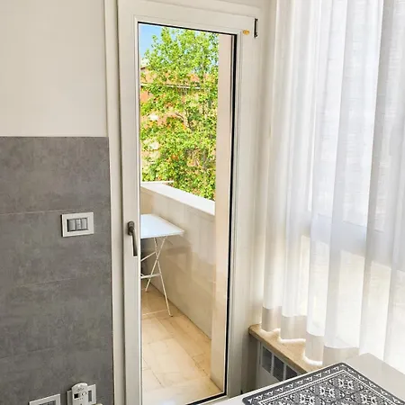 Isabella Apartments - 100Mq Nel Centro Storico Con 2 Bagni E Fino A 6 Ospiti *
