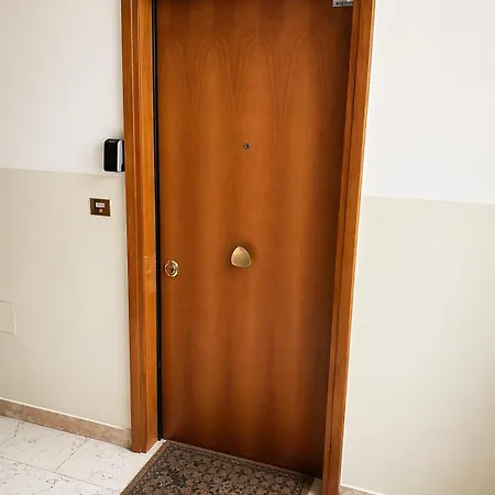 Isabella Apartments - 100Mq Nel Centro Storico Con 2 Bagni E Fino A 6 Ospiti *